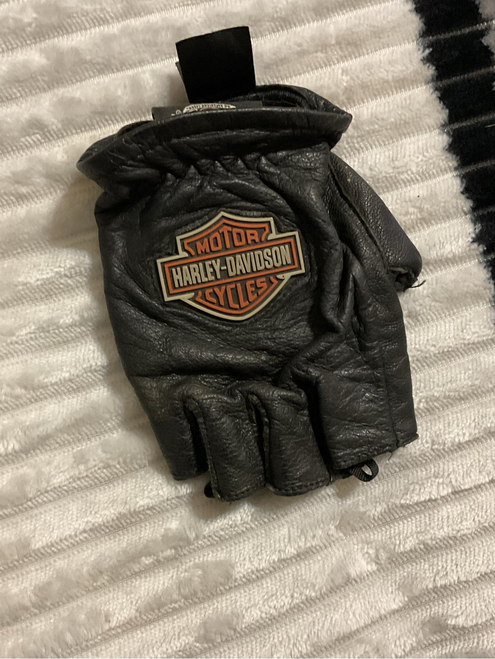 Harley-Davidson Black Leather Fingerless Riding Glove 1 piece only